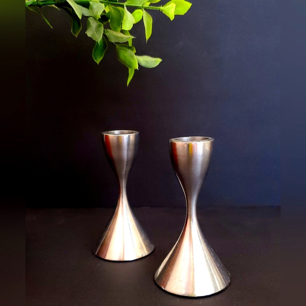 UMBRA Contemporary Silver Stainless Steel Candlestick Holders Felt Bottoms 2pcs